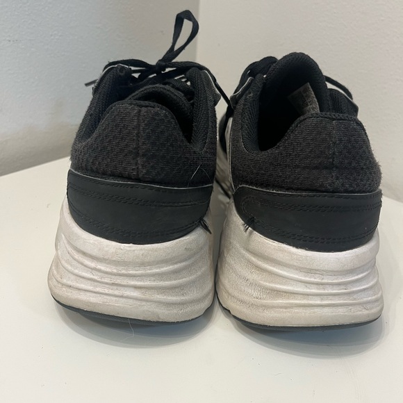 New balance runners - 10 - Picture 4 of 6